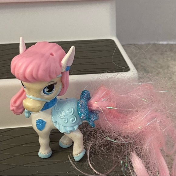 Cinderella Magic Clip Little Kingdom Palace Pets Lot - Picture 3 of 7